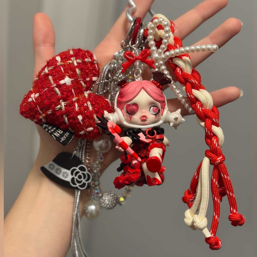 POPMART SP “Sweetest Rebel” from Tell Me What You Want series bag charm